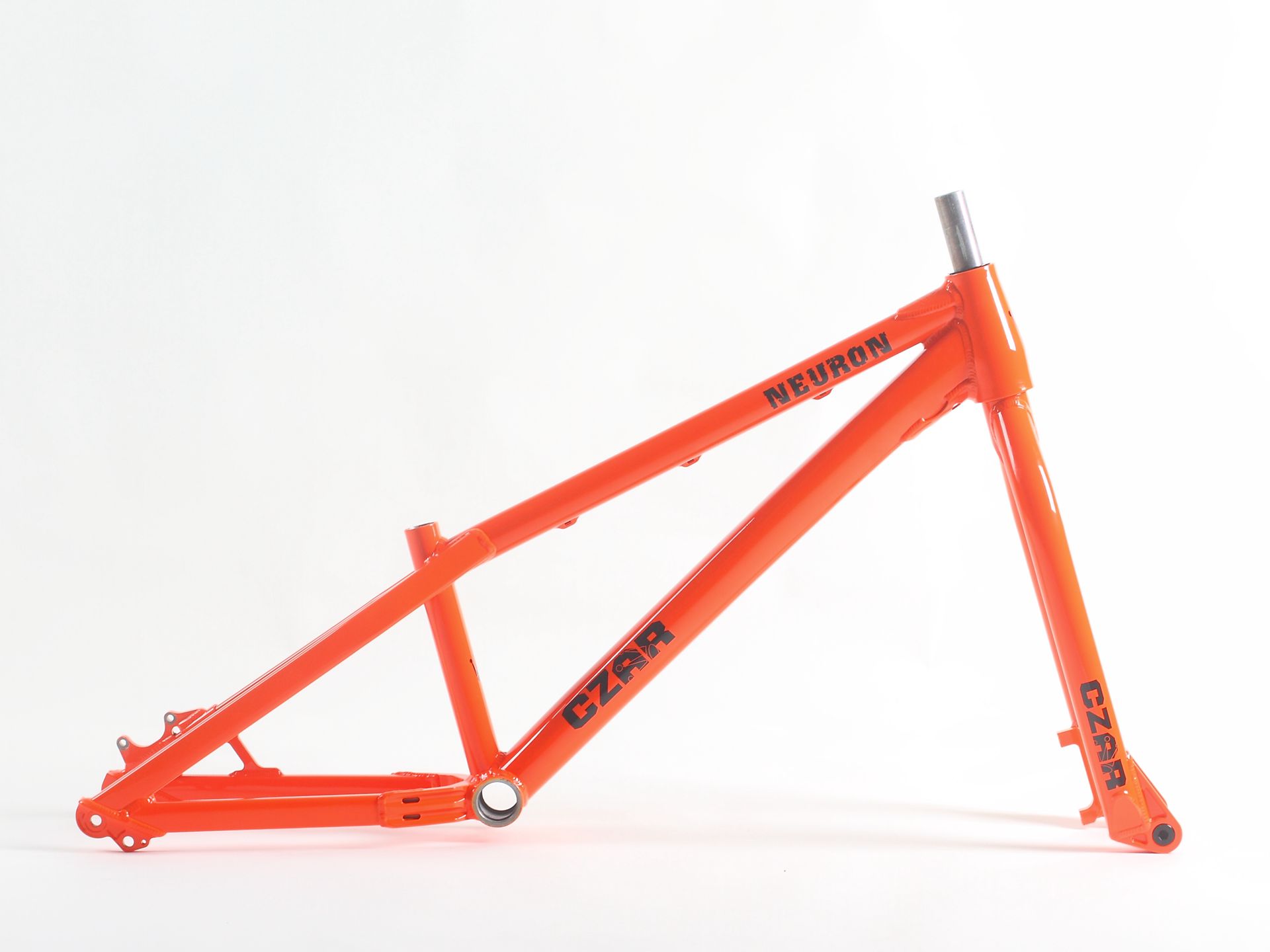 czar neuron 24 ストリートトライアル マウンテンバイク CZAR NEURON 