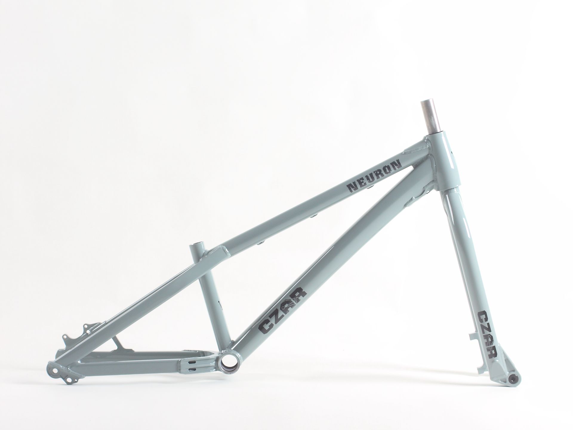 Рама agang exe 24 star (2014). Рамы 24. Czar ion plus 24. Рамы 24. Рама pride street shred 26.