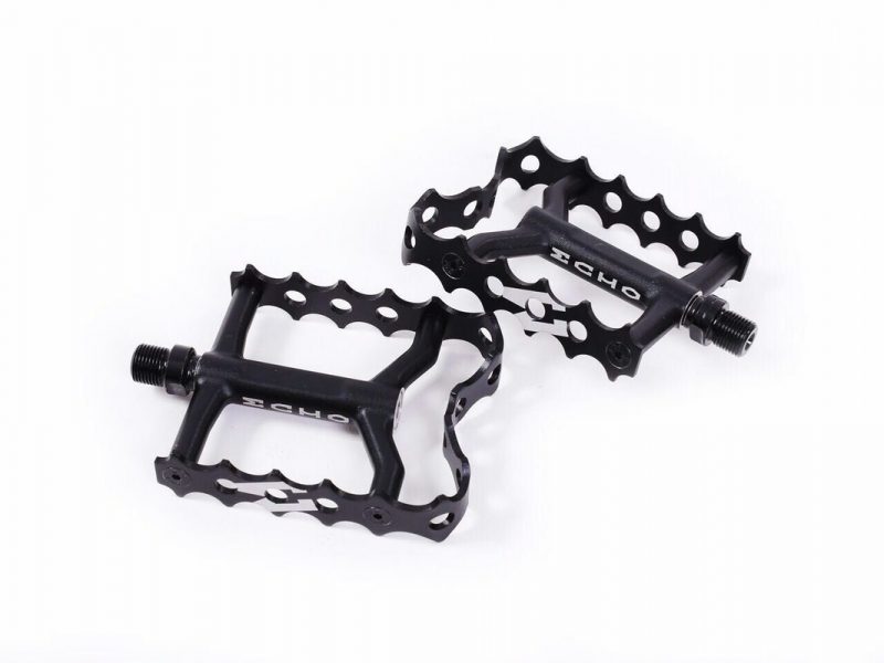 ECHO TR CAGED PEDALS